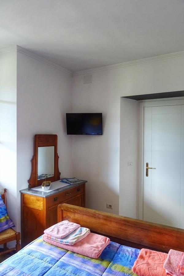 Bed And Breakfast Le Quattro Stagioni Neirone Exteriör bild