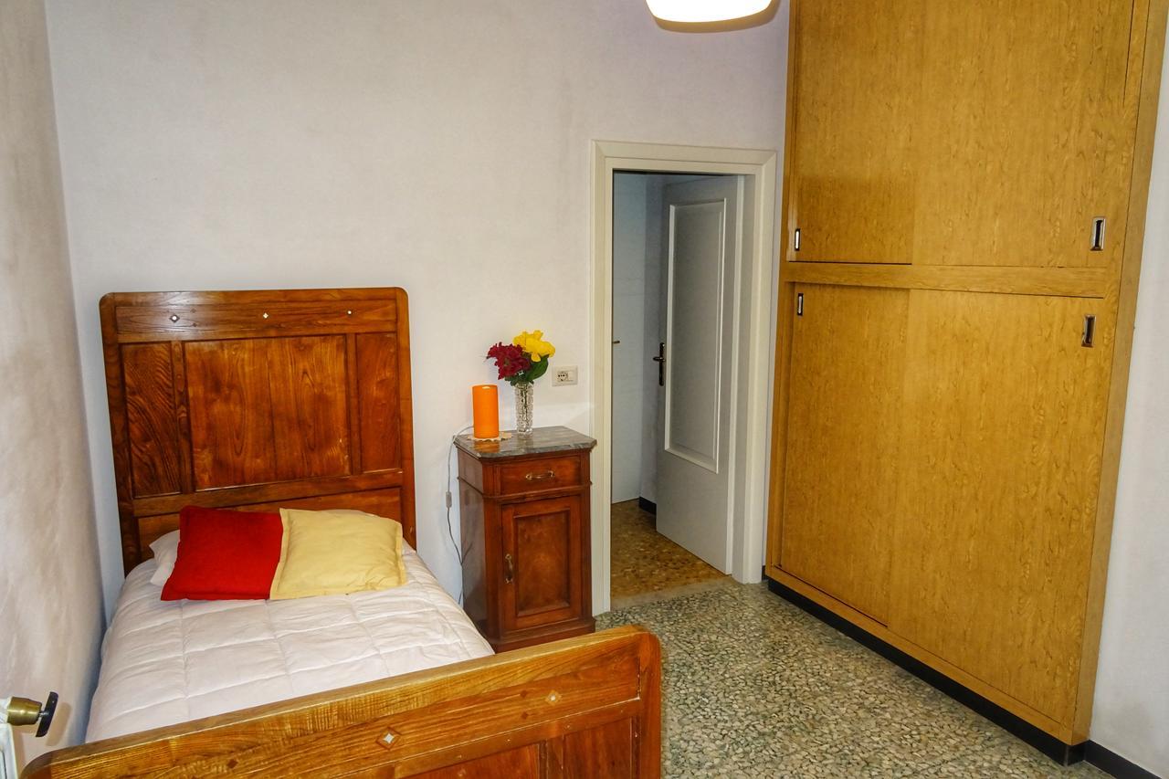 Bed And Breakfast Le Quattro Stagioni Neirone Exteriör bild